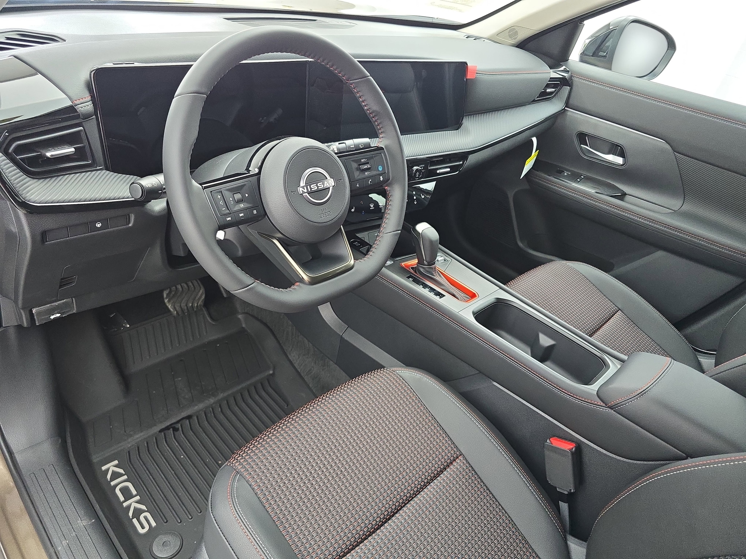 2026 Nissan KICKS SR AWD - Photo 15