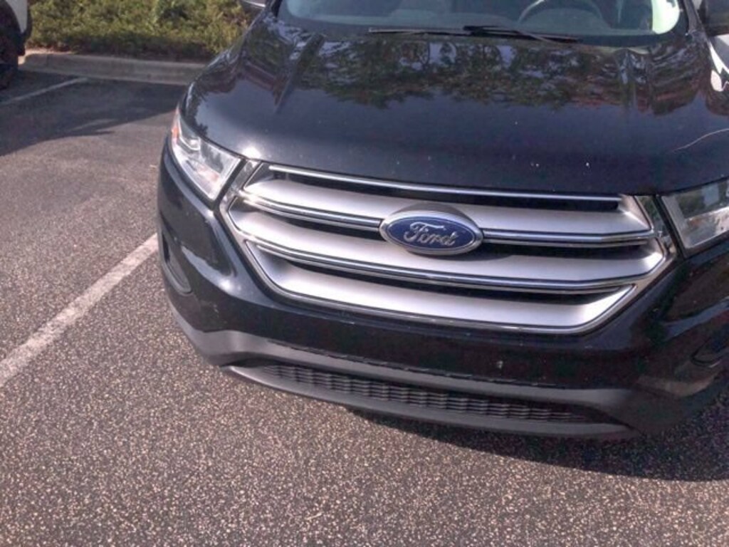 Used 2018 Ford Edge SE SUV