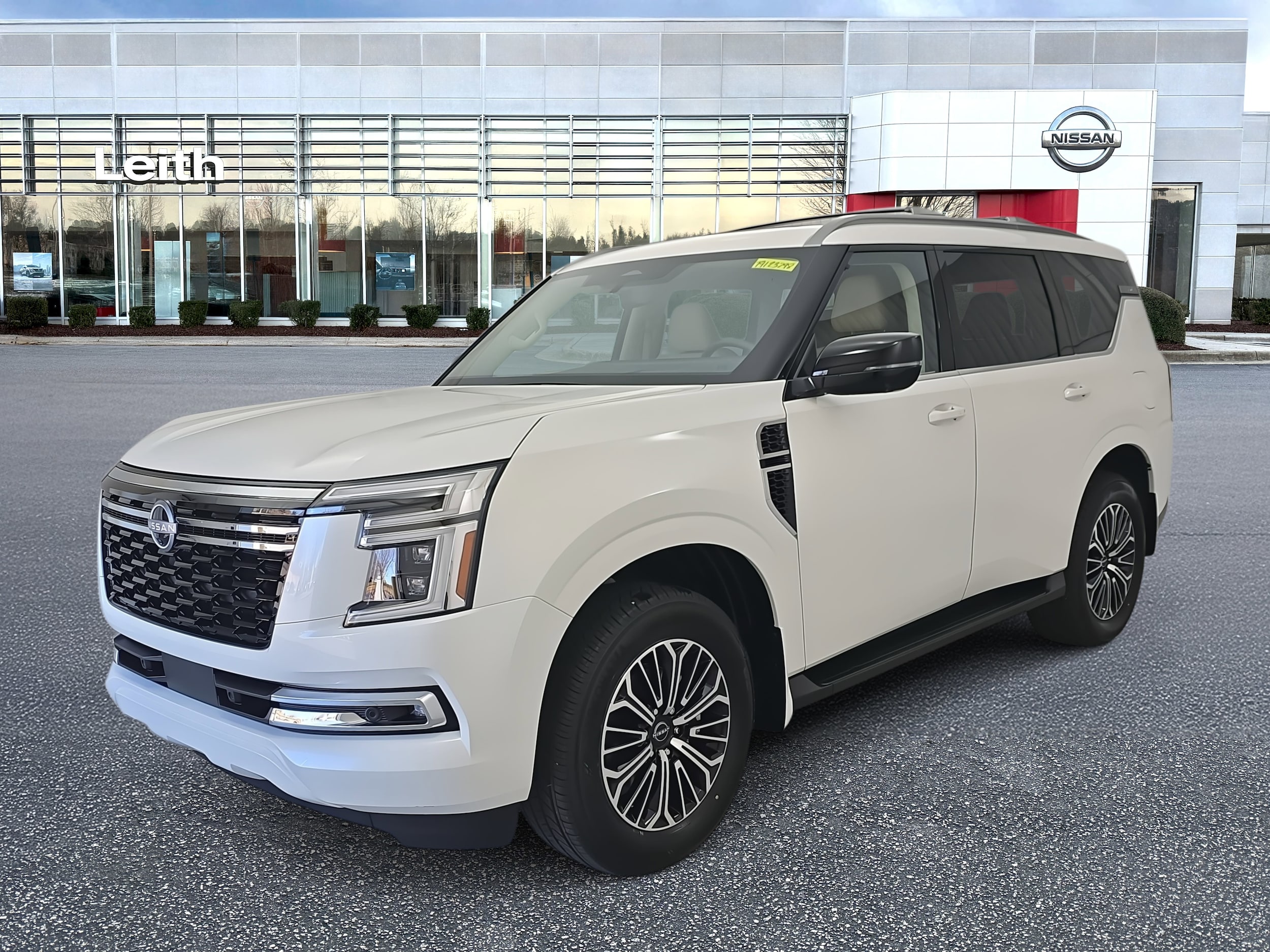 2026 Nissan Armada Platinum's photo