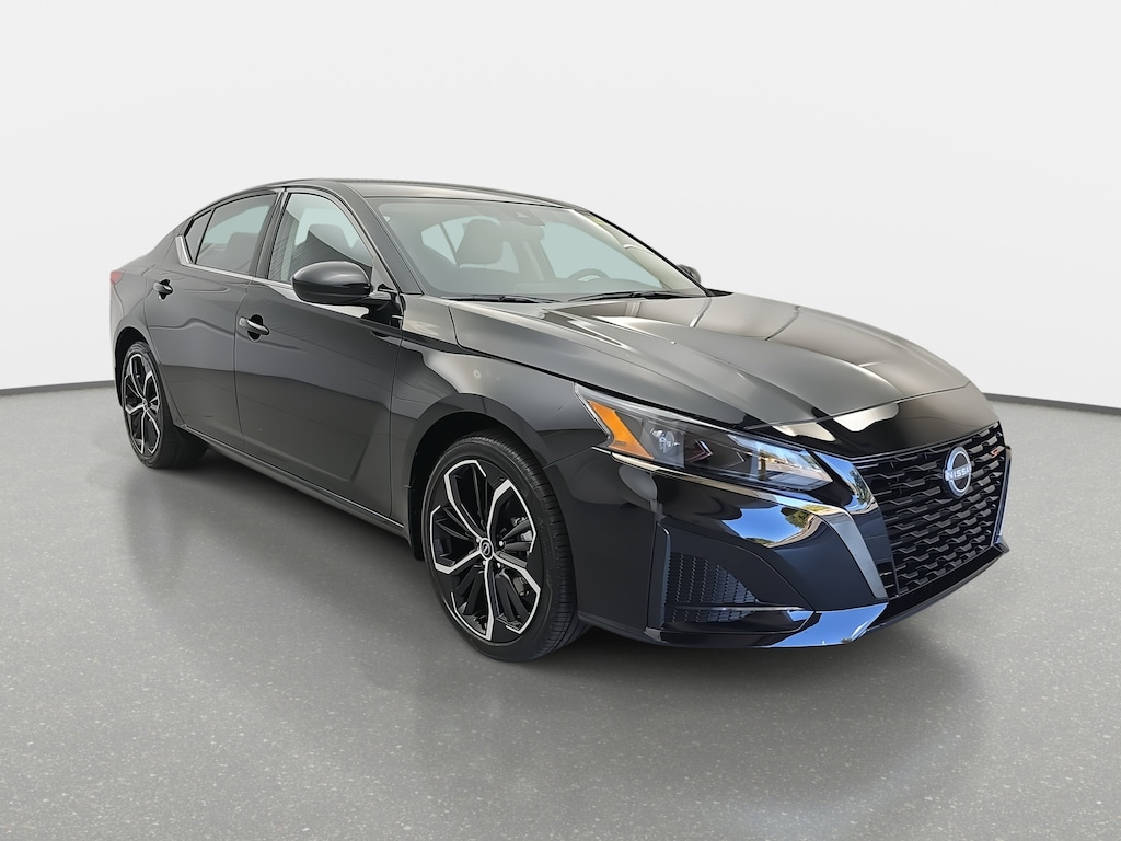 New 2025 Nissan Altima SR Sedan
