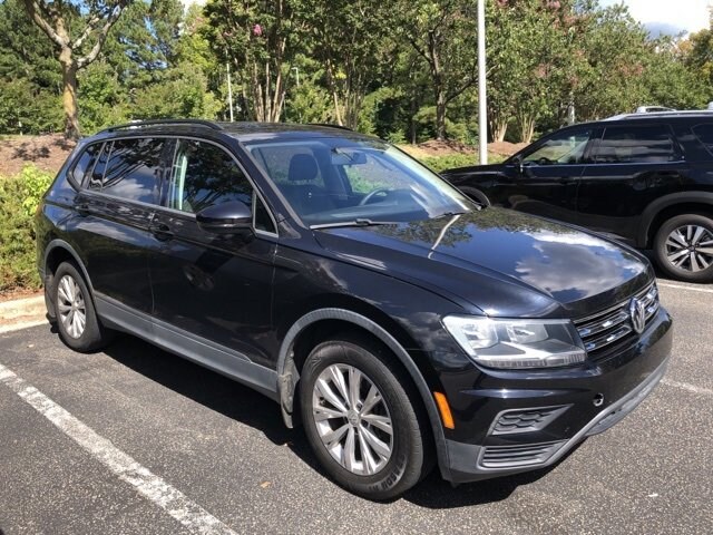 2018 Volkswagen Tiguan S photo 3