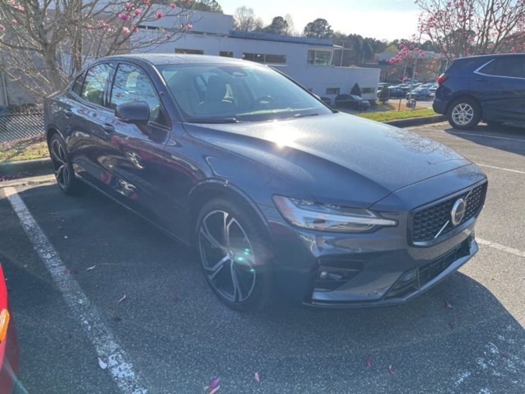 Used 2025 Volvo S60 B5 Plus Sedan