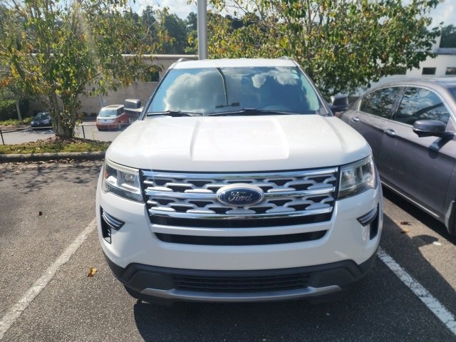 2018 Ford Explorer XLT photo 2