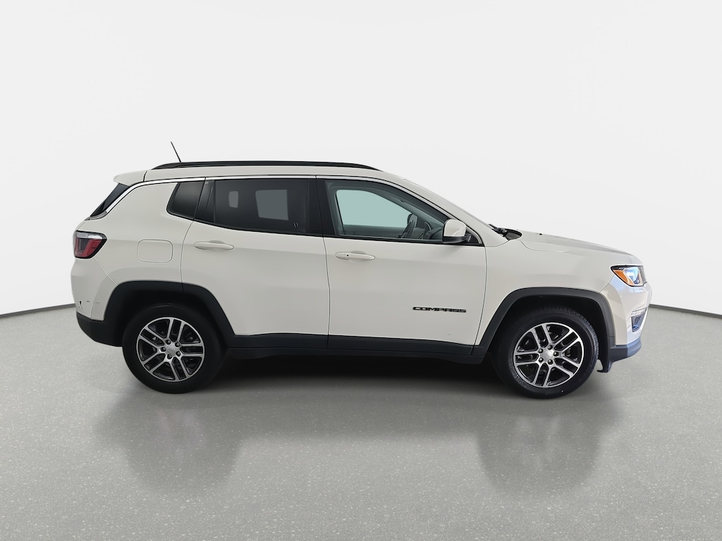 Used 2019 Jeep Compass Latitude FWD SUV