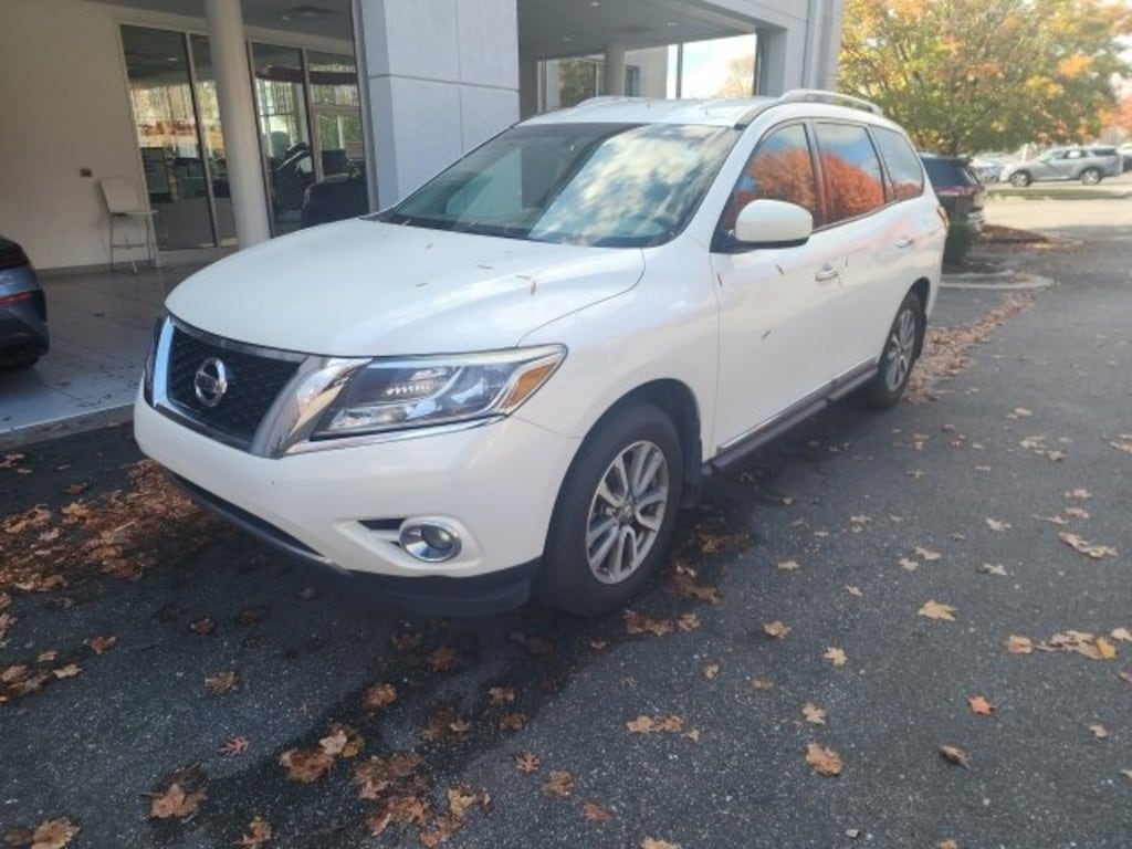 Used 2014 Nissan Pathfinder SL SUV