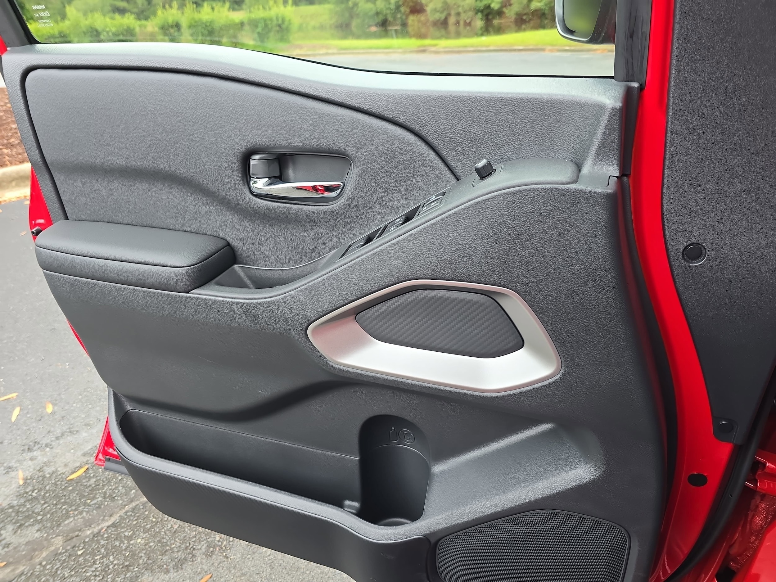 2026 Nissan Frontier SV - Photo 24