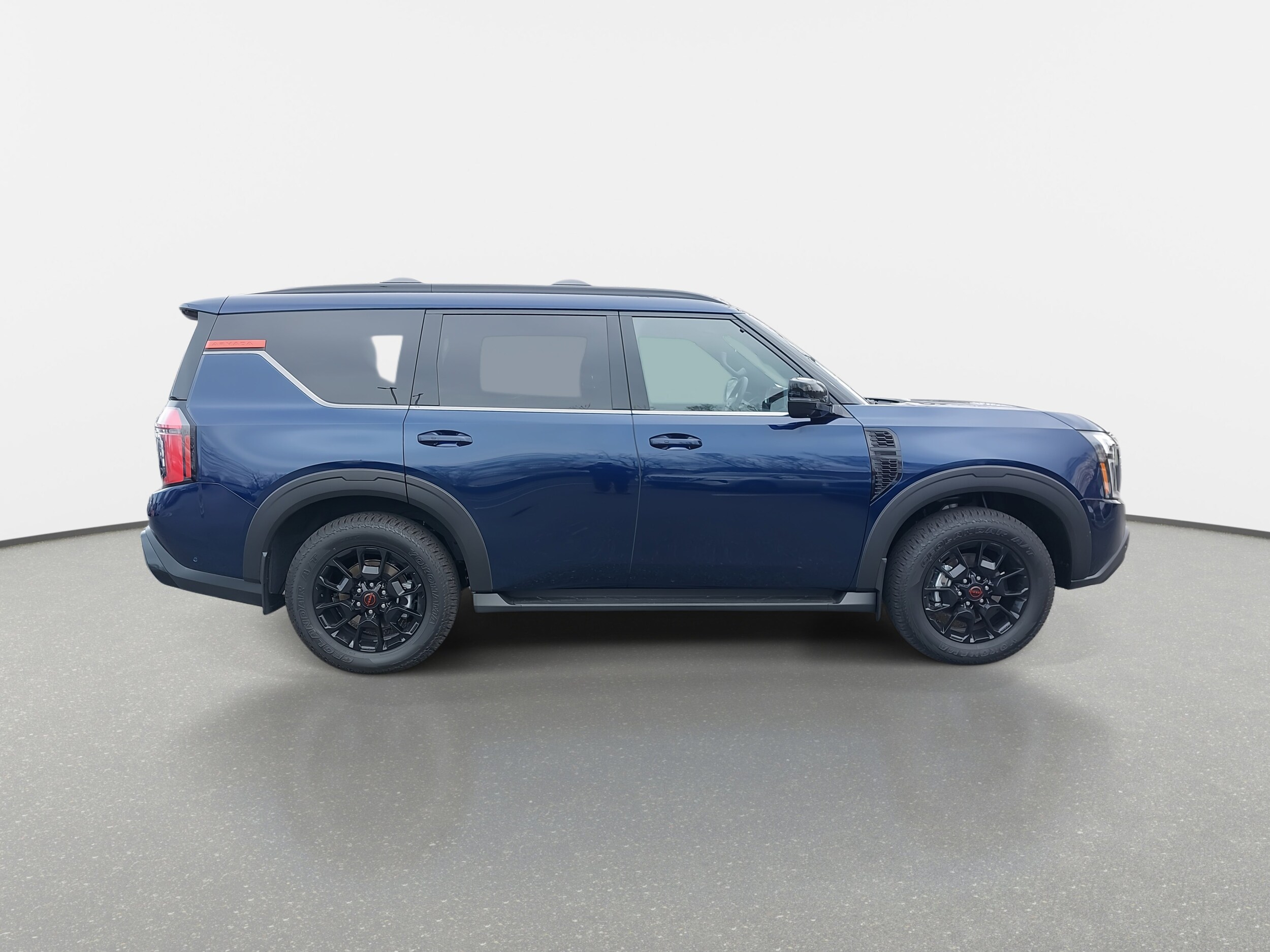 2025 Nissan Armada photo 4