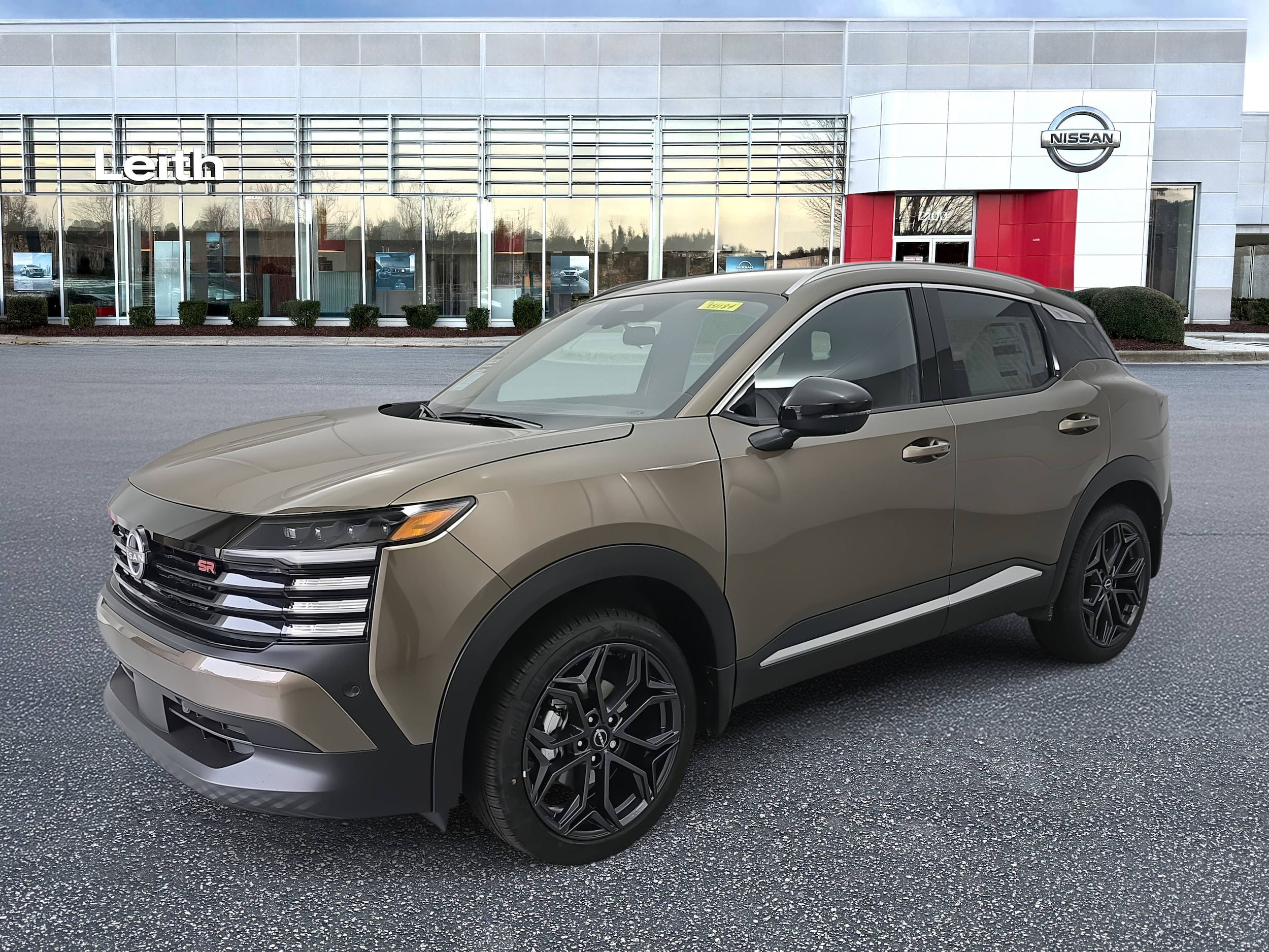 2026 Nissan KICKS SR's photo