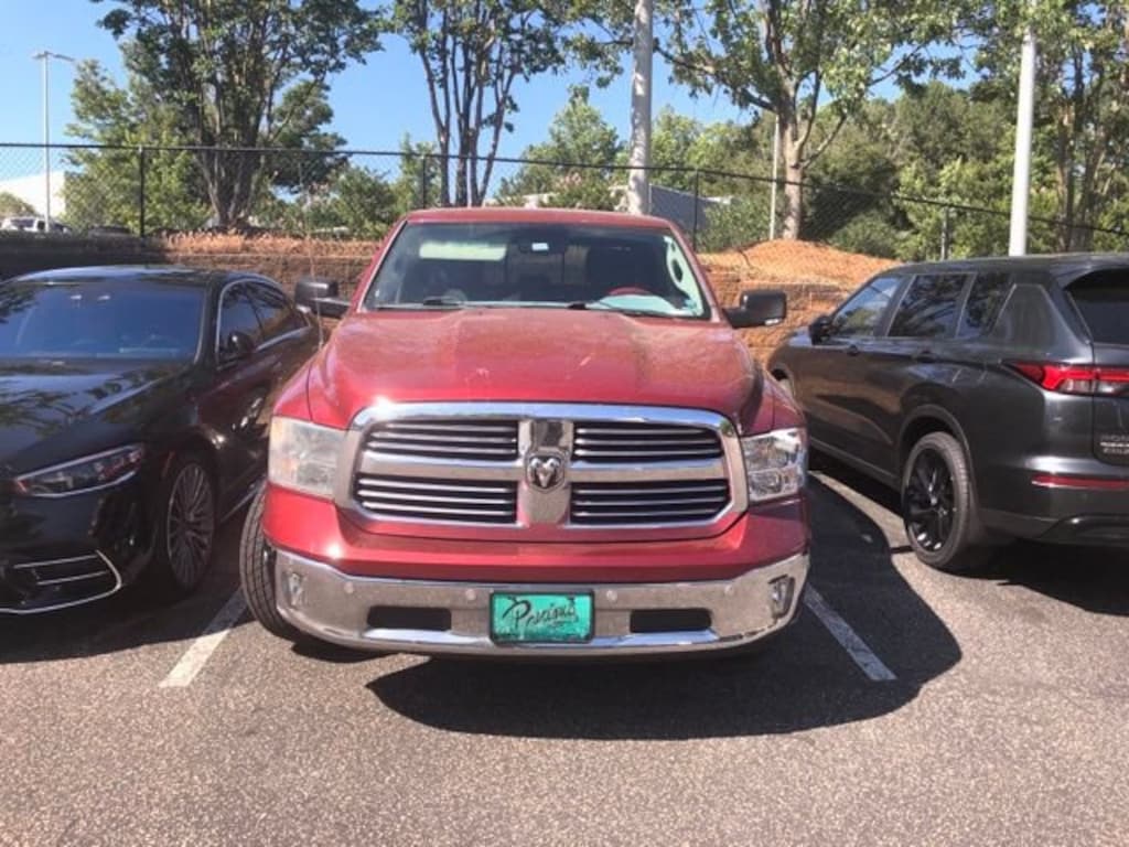 Used 2014 Ram 1500 SLT 5.7L V8 HEMI MDS VVT Truck Crew Cab
