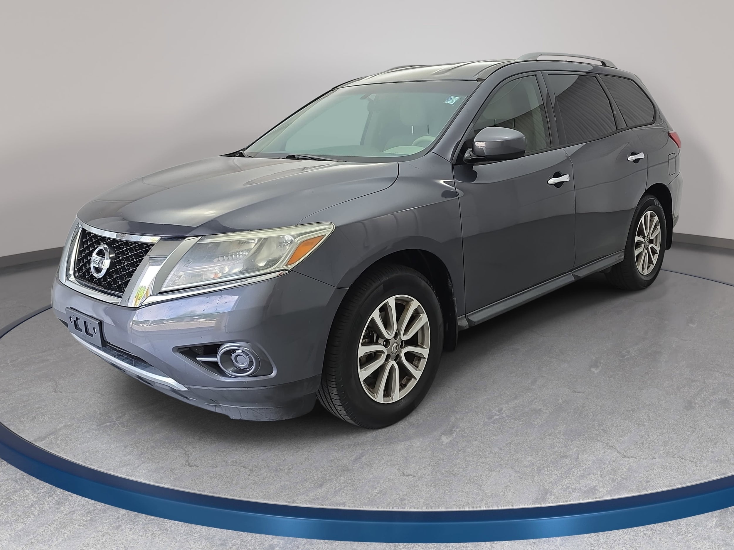 2014 Nissan Pathfinder SV 4WD's photo