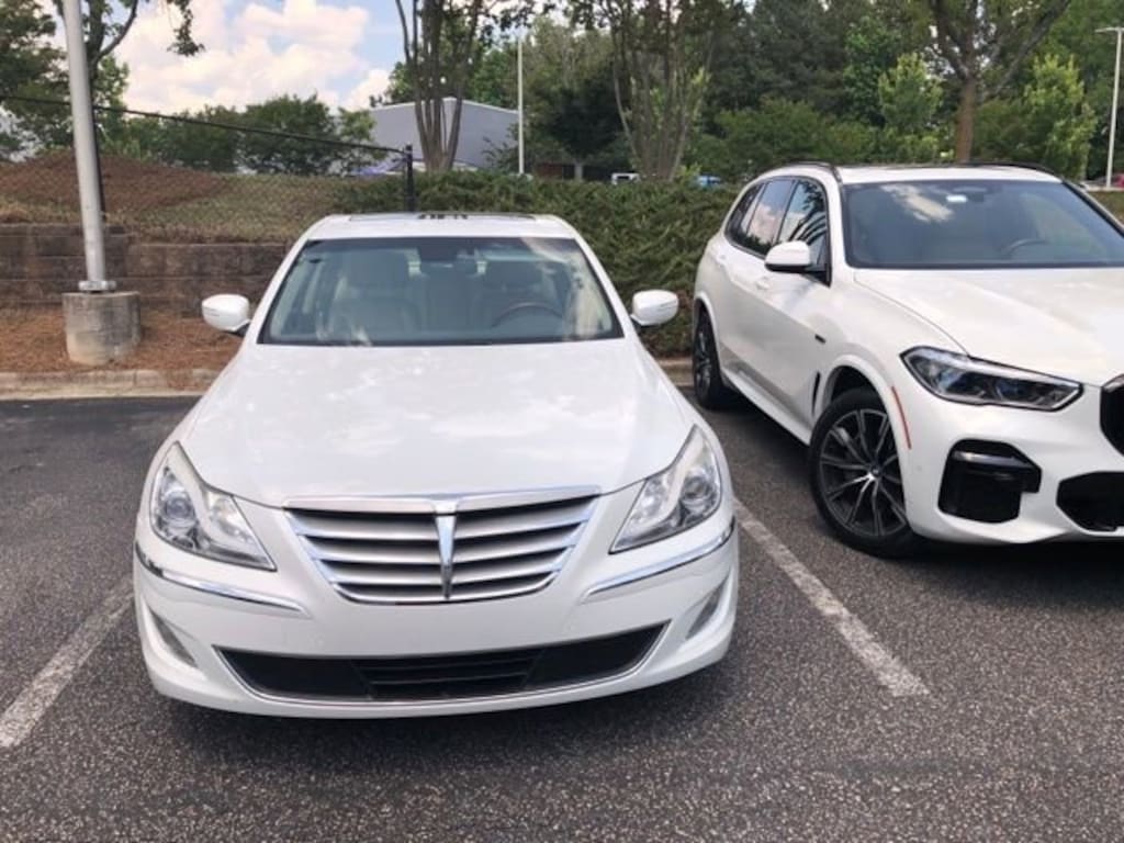 Used 2012 Hyundai Genesis 4.6 Sedan