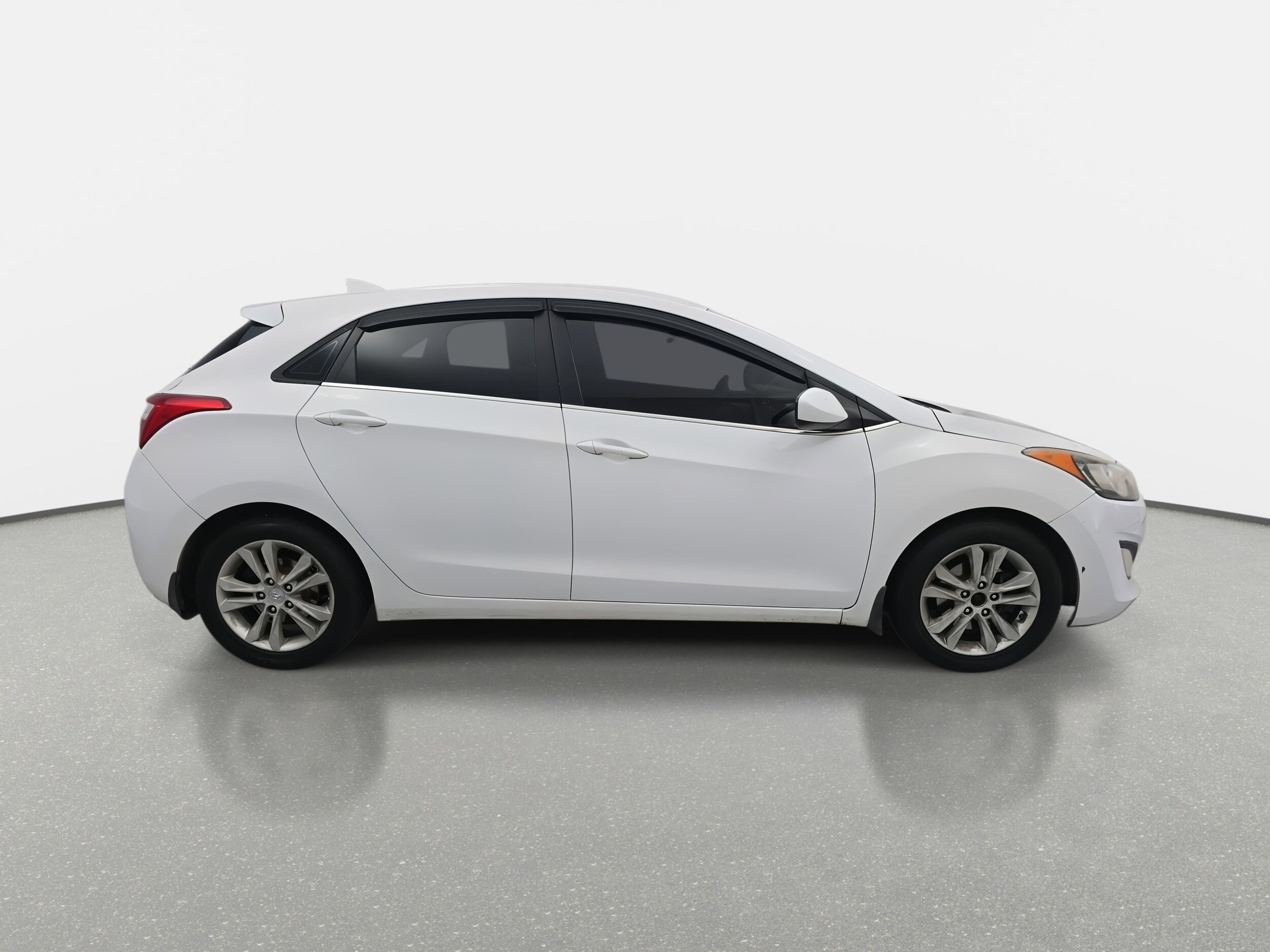 2013 Hyundai Elantra GT Base photo 4