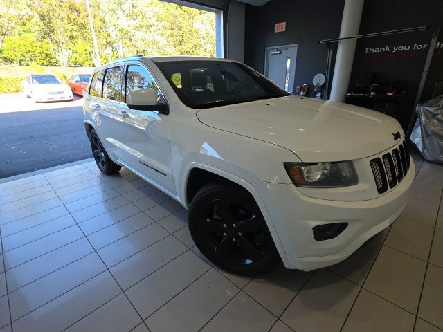 Used 2015 Jeep Grand Cherokee Laredo 4x4 SUV