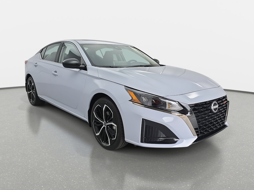 New 2025 Nissan Altima SR Sedan