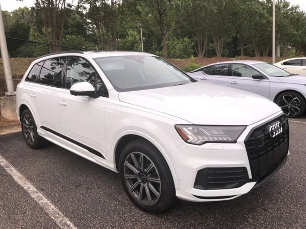 Used 2024 Audi Q7 45 Premium SUV