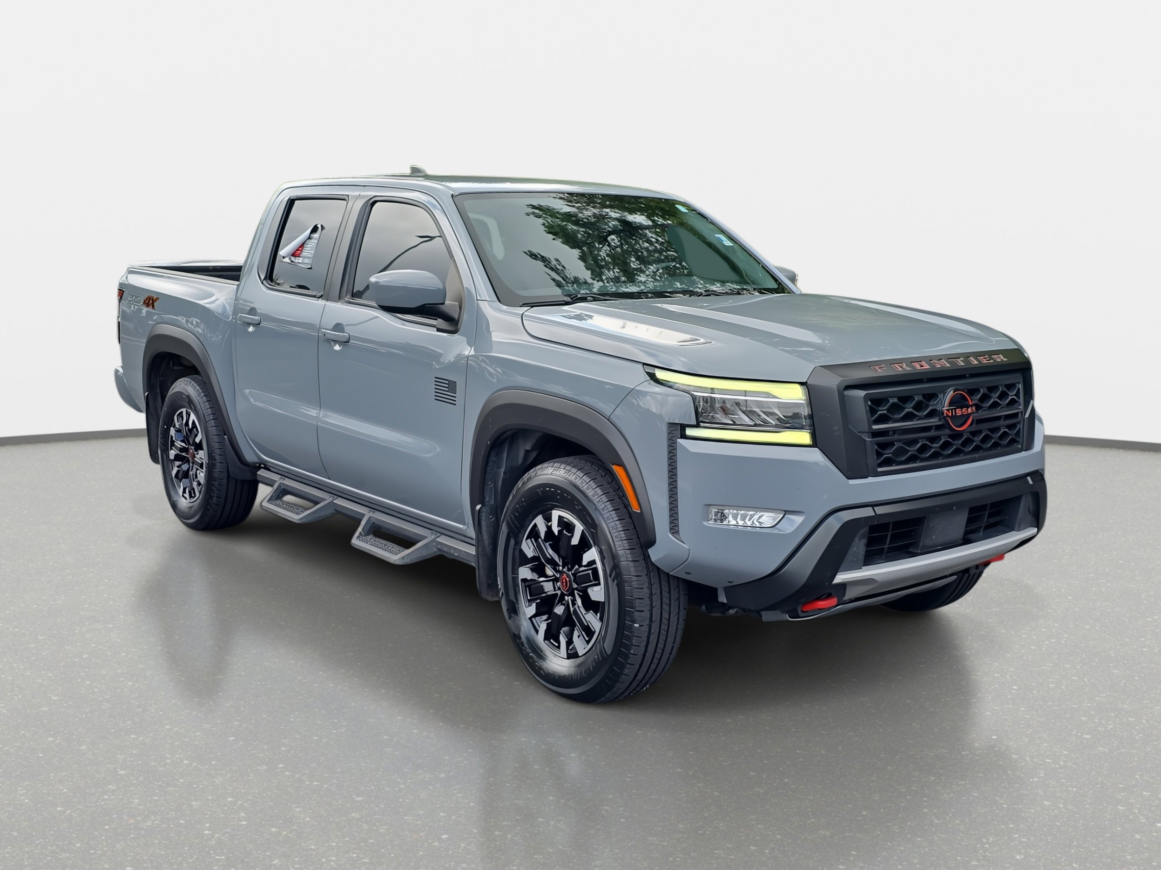 2022 Nissan Frontier PRO-4X photo 3