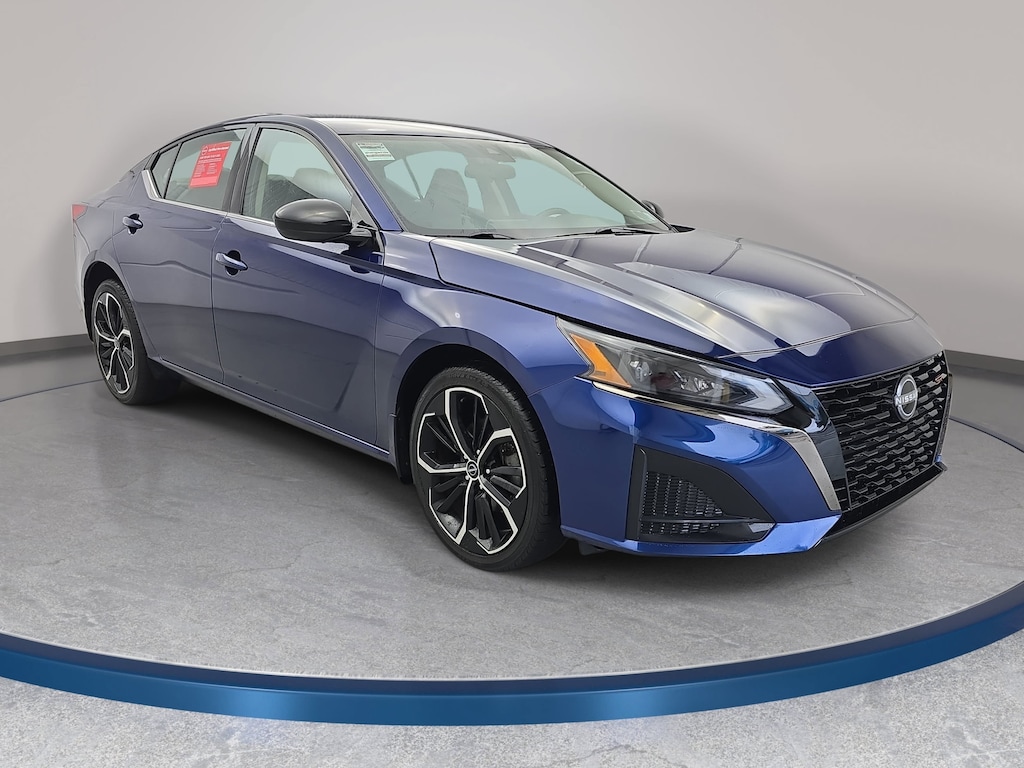 Used 2023 Nissan Altima 2.5 SR Sedan