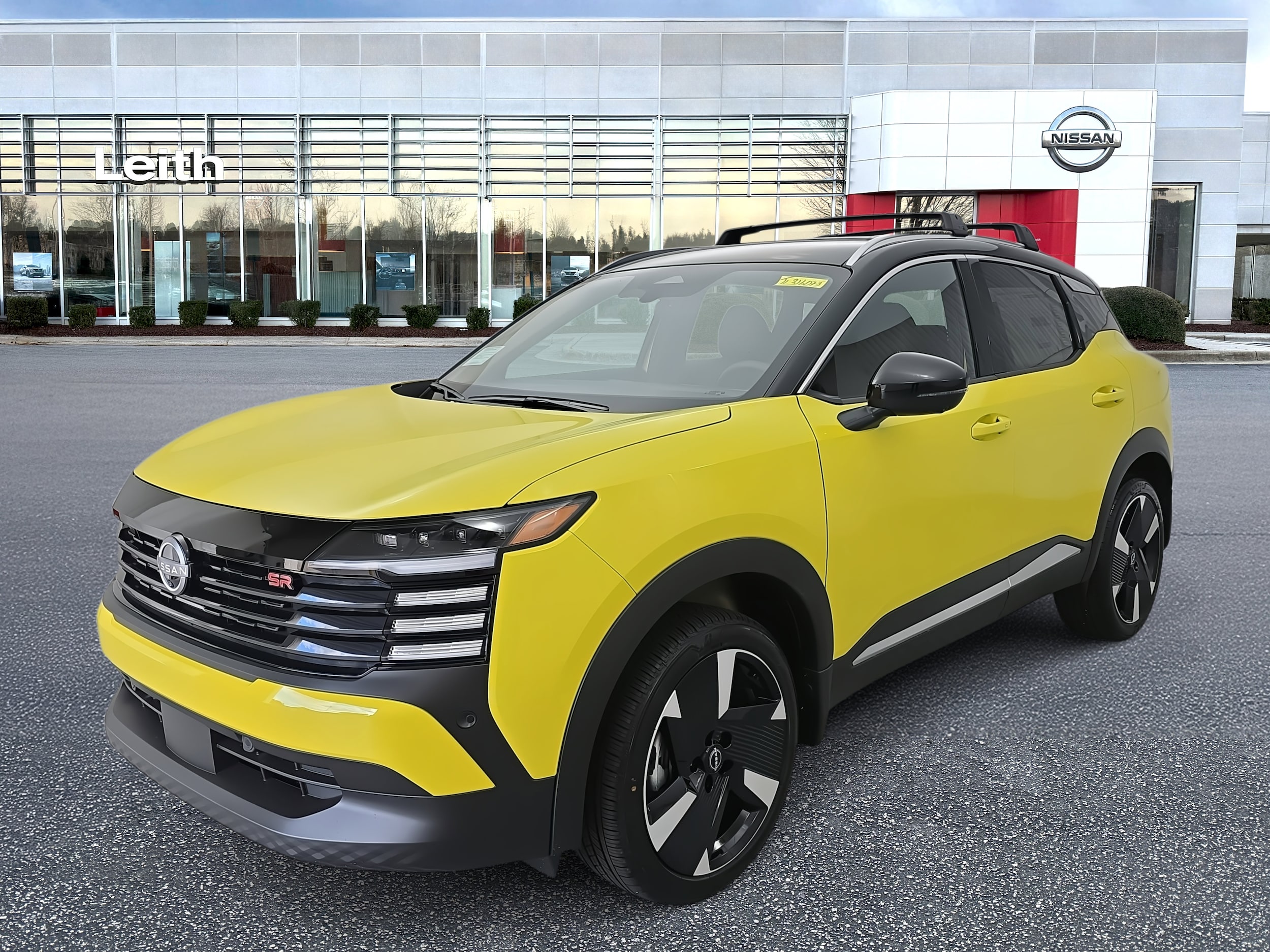 2026 Nissan KICKS SR's photo