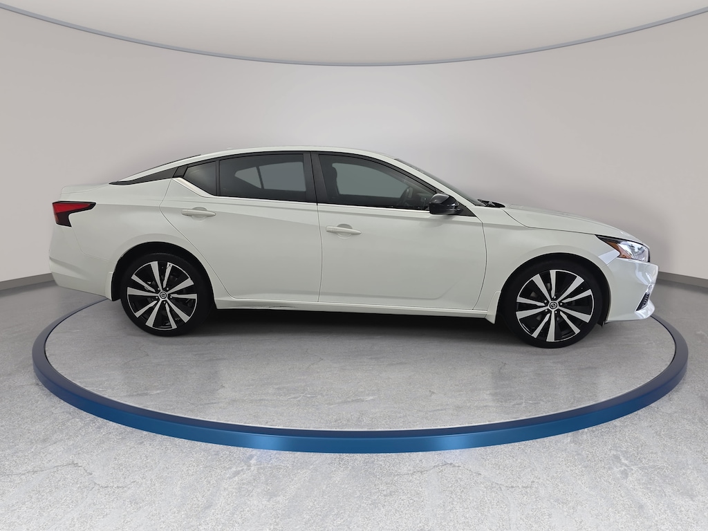 Certified 2022 Nissan Altima 2.5 SR Sedan