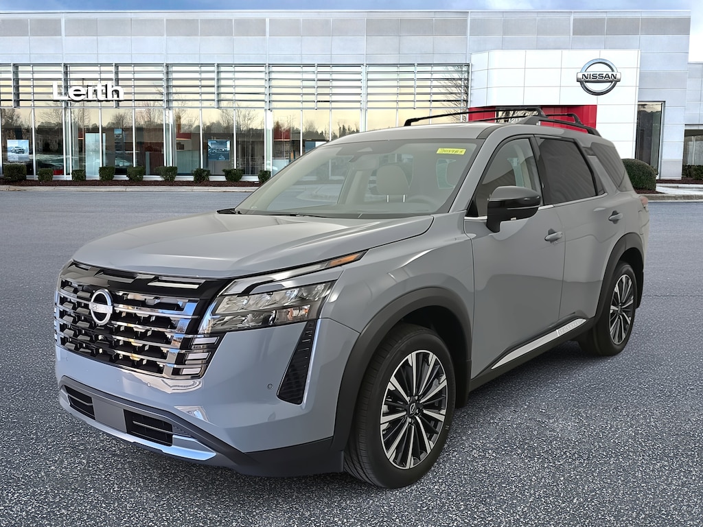 New 2026 Nissan Pathfinder Platinum SUV