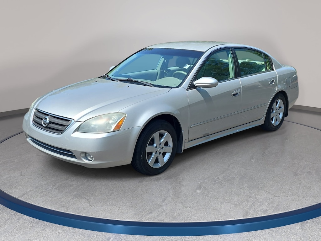 Used 2004 Nissan Altima 2.5 Sedan