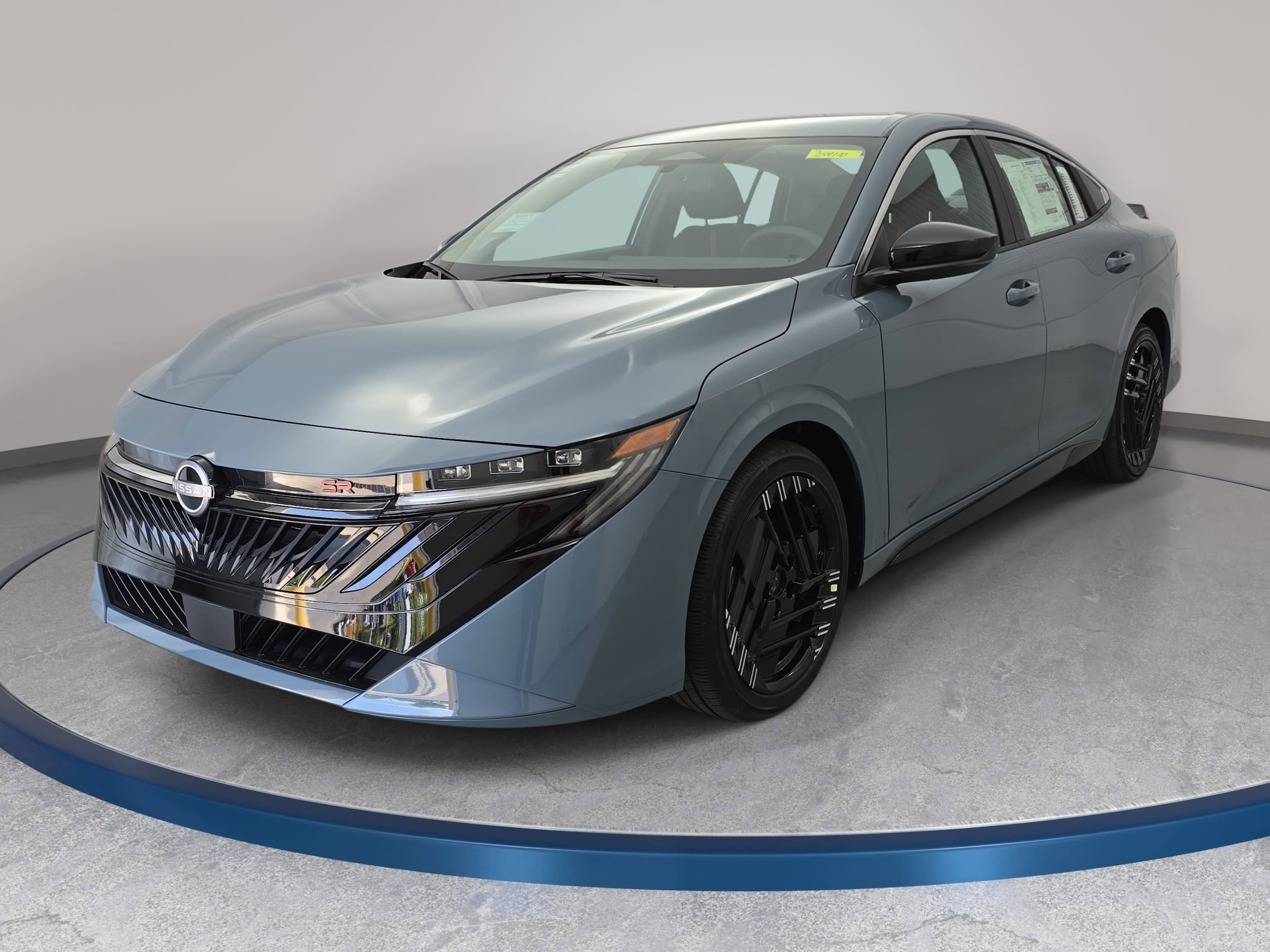 2026 Nissan Sentra SR CVT's photo