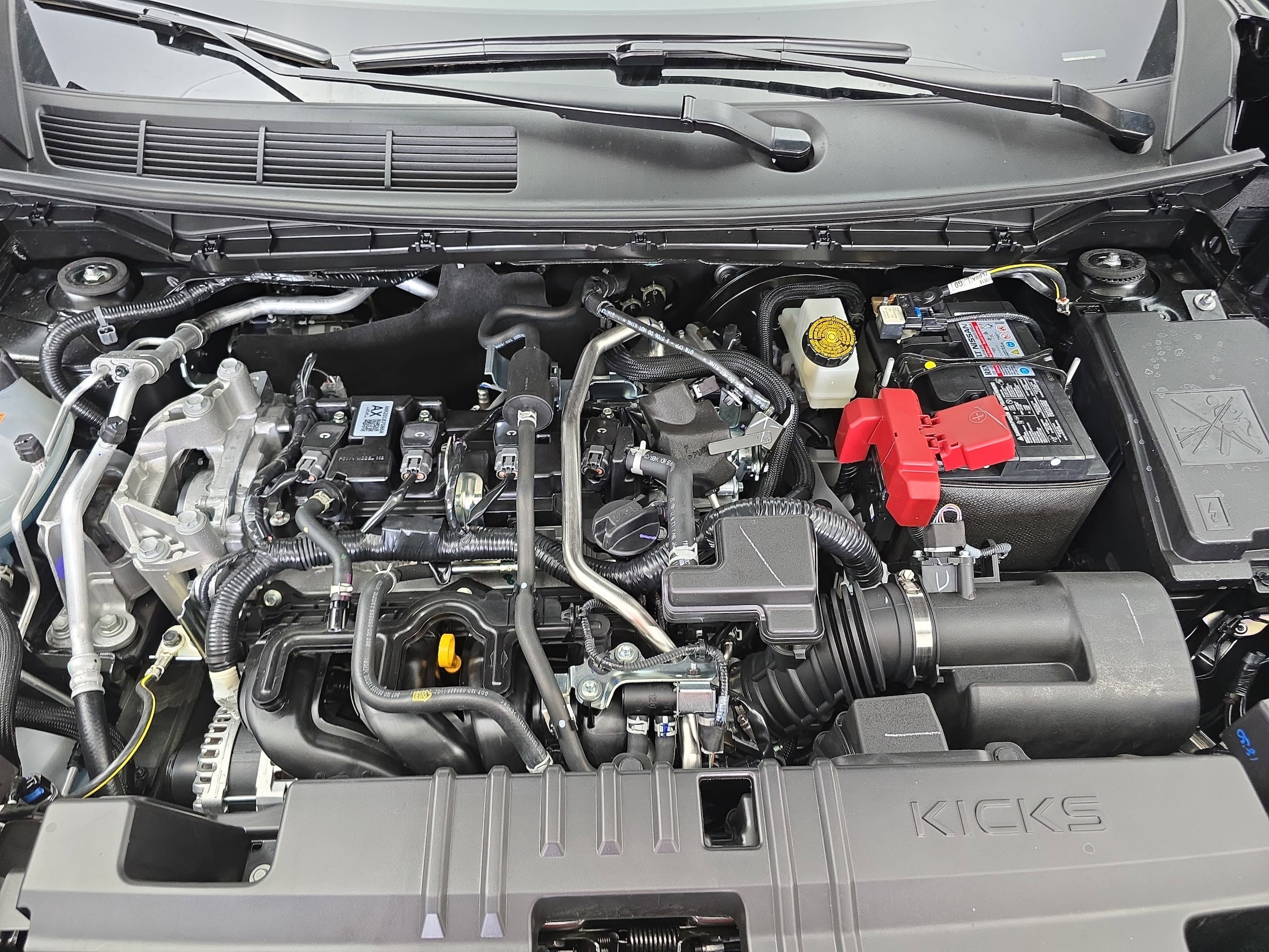 2026 Nissan KICKS SR - Photo 28