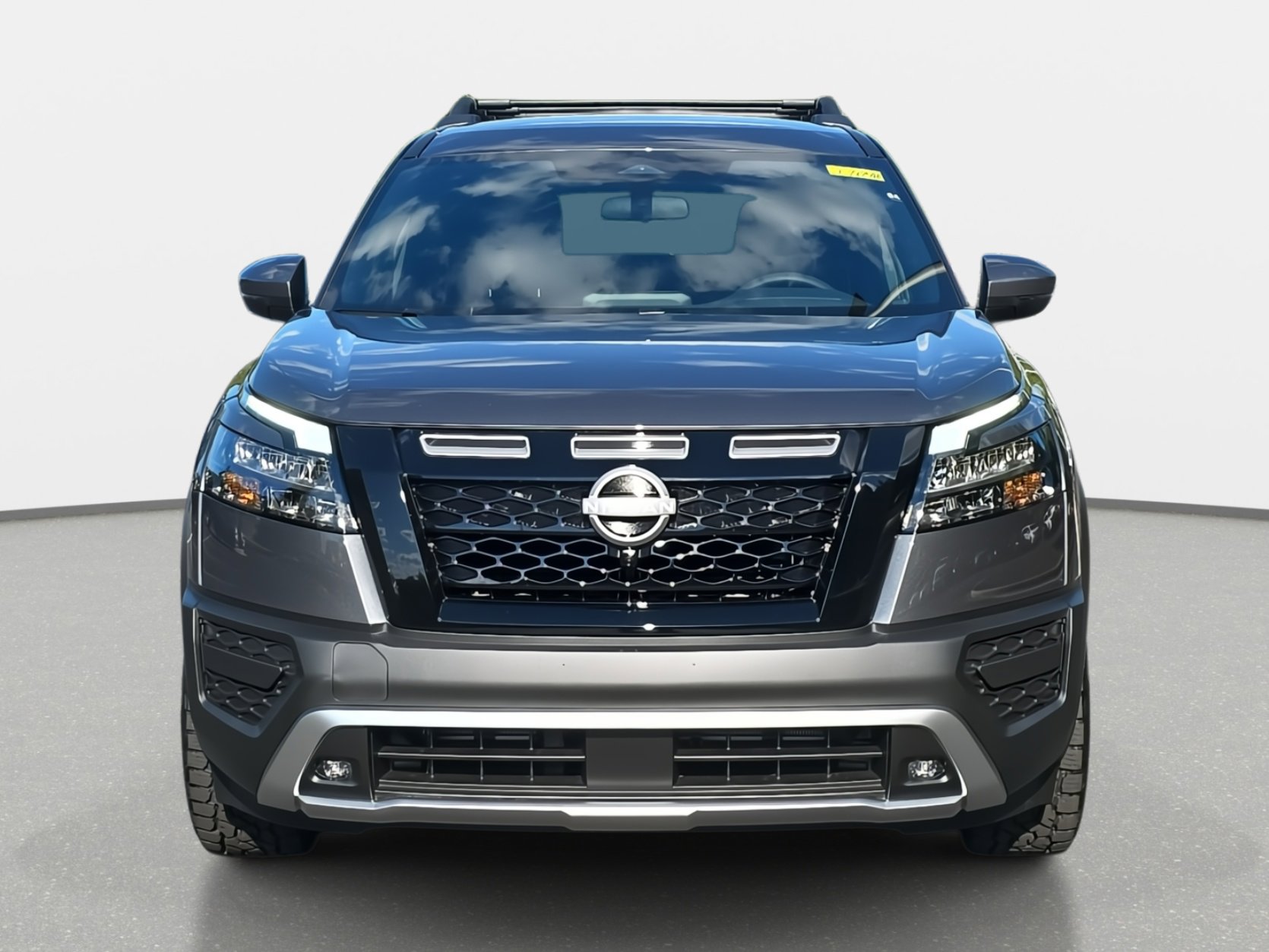 2025 Nissan Pathfinder Rock Creek photo 2