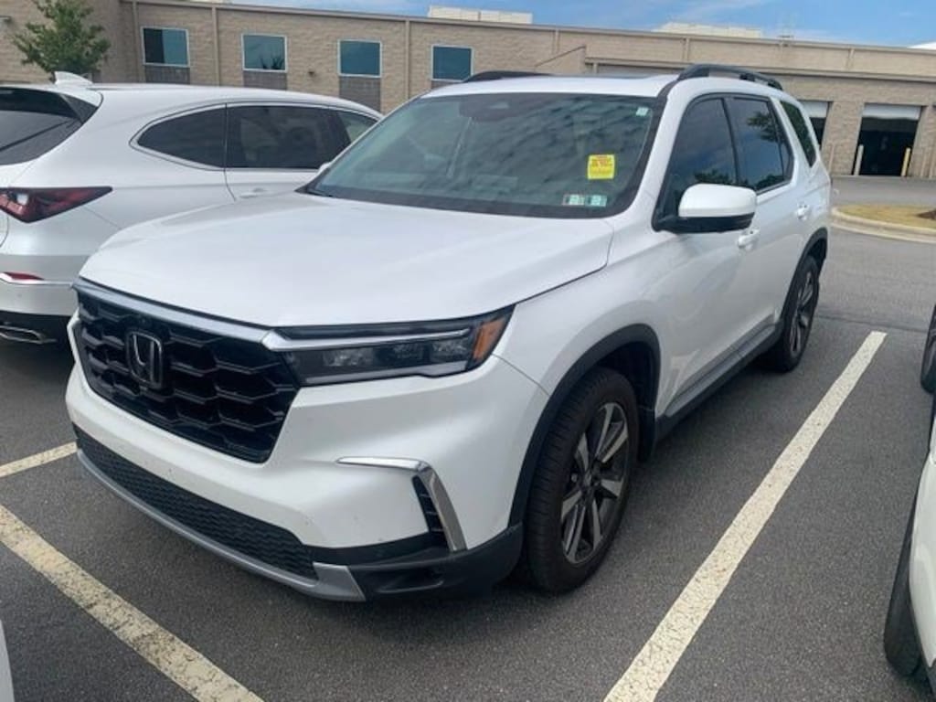 Used 2024 Honda Pilot Elite SUV