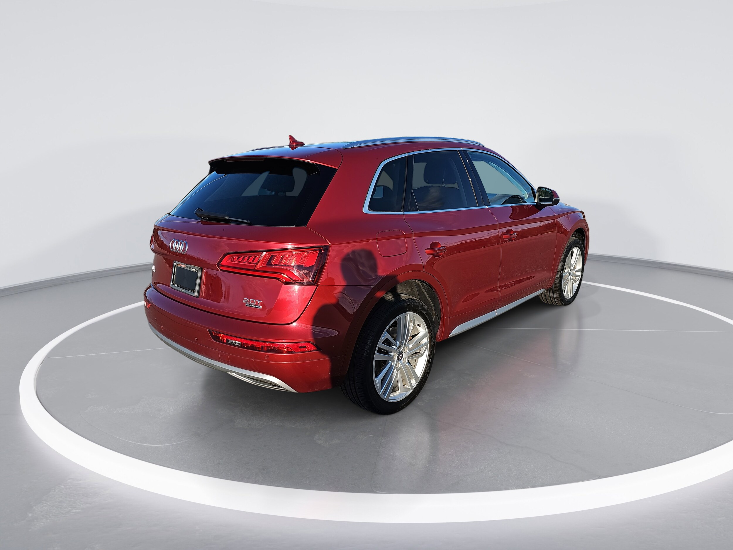 2018 Audi Q5 TFSI Premium Plus photo 2