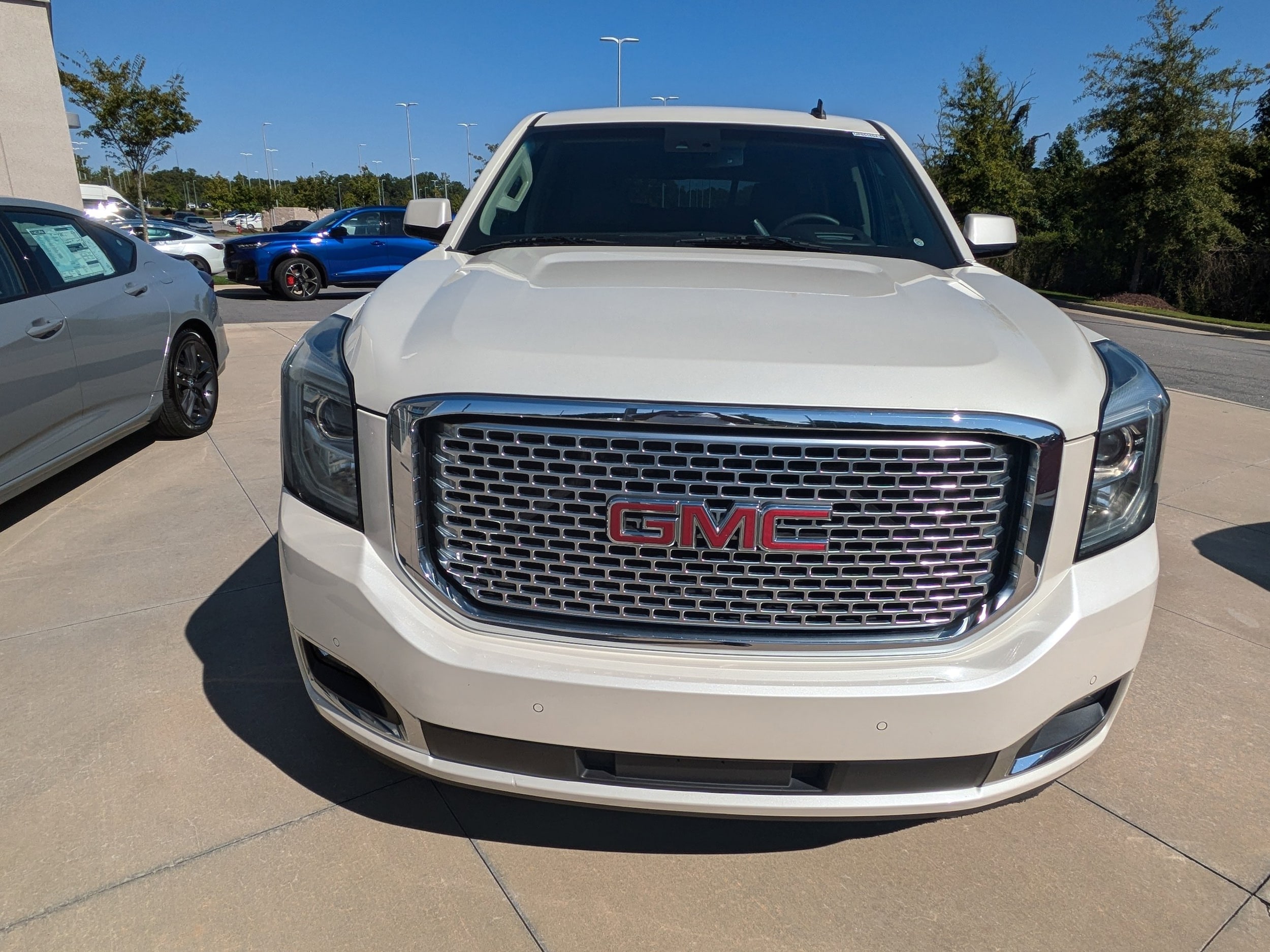 Used 2015 GMC Yukon Denali with VIN 1GKS2CKJ5FR301639 for sale in Raleigh, NC