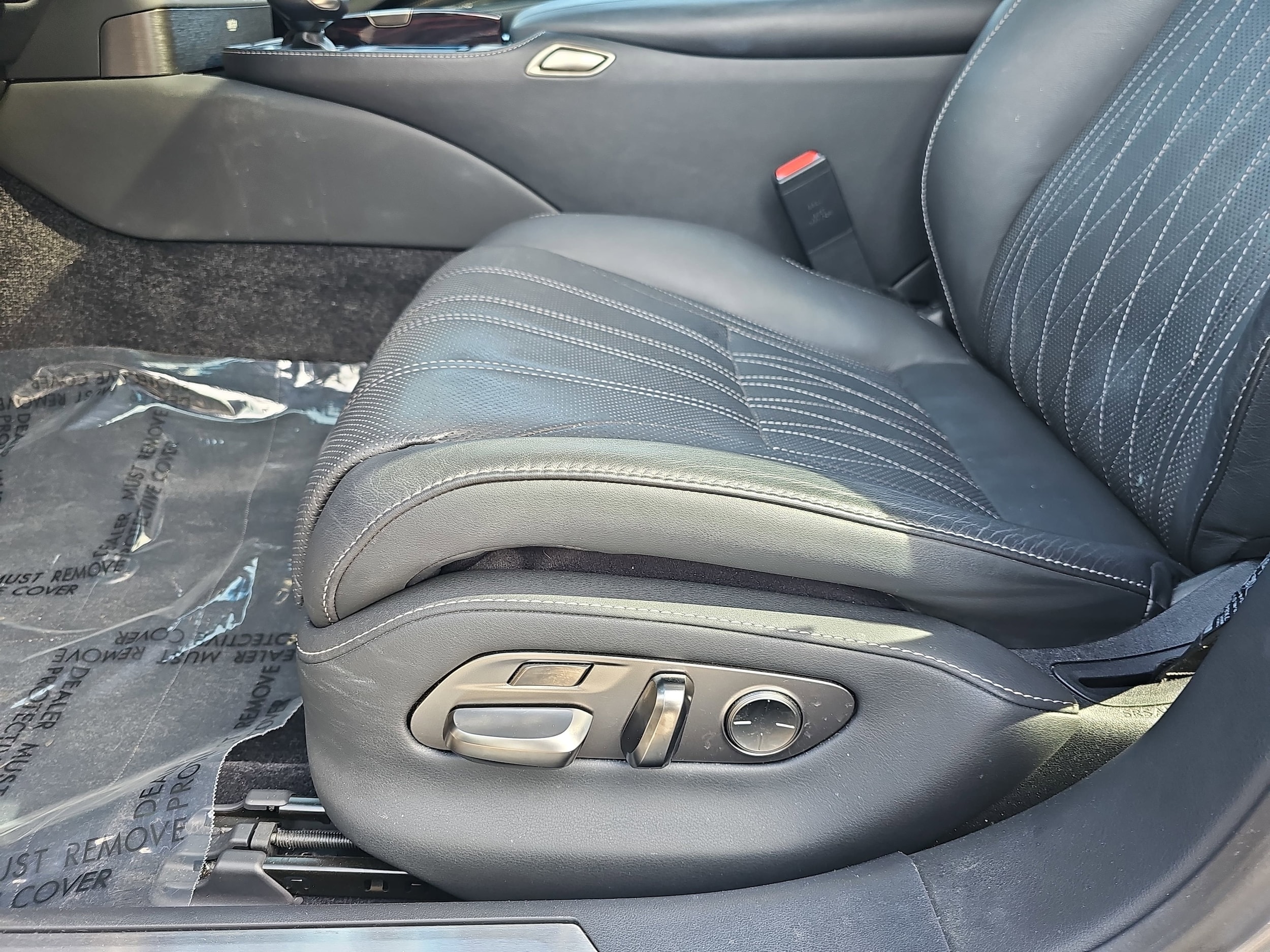 2022 Lexus LS Base - Photo 26