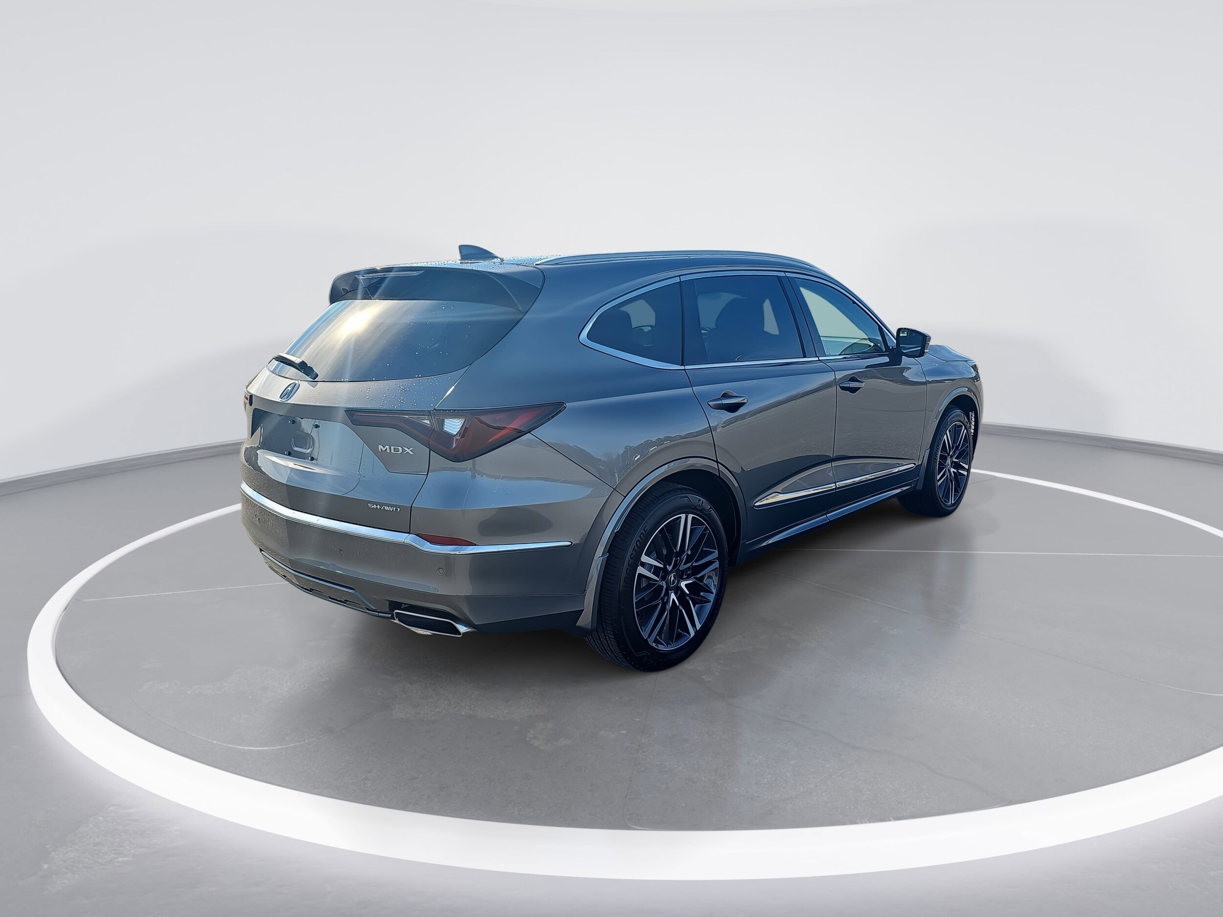 2026 Acura MDX SH-AWD Advance photo 3