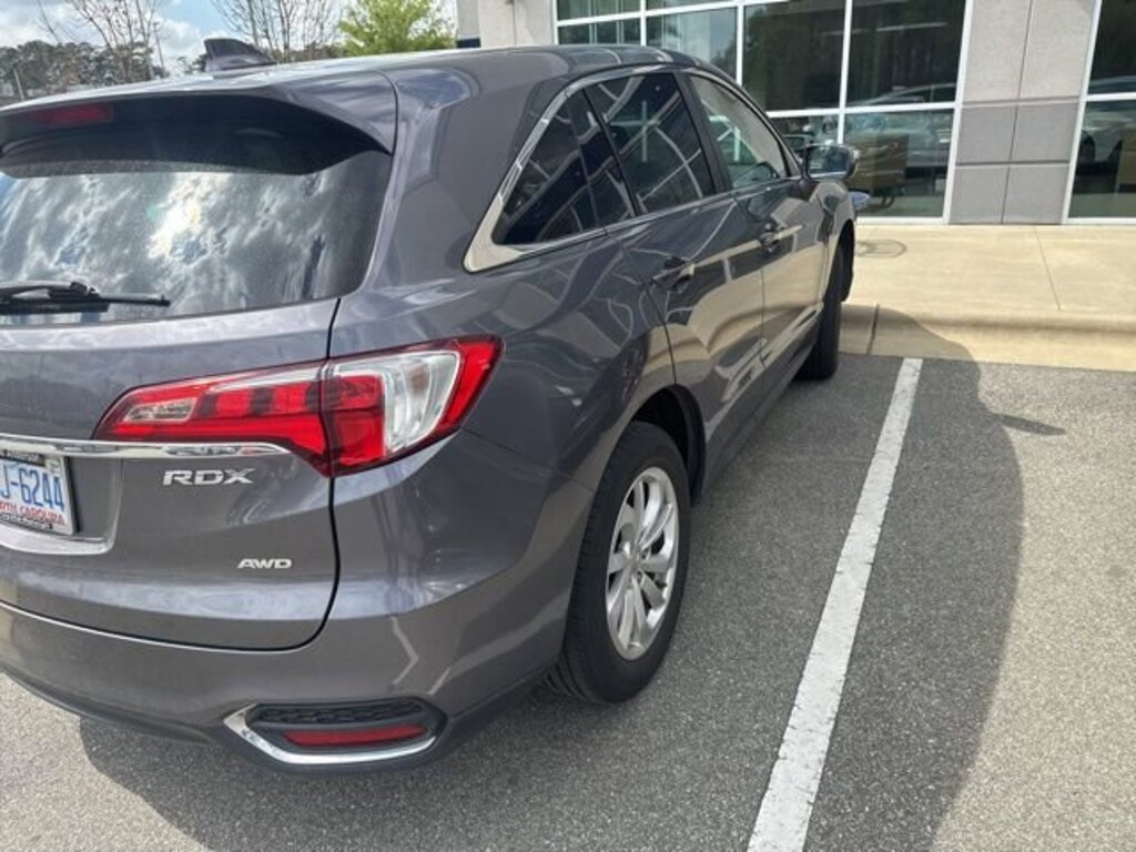 Used 2017 Acura RDX V6 AWD with Technology Package SUV