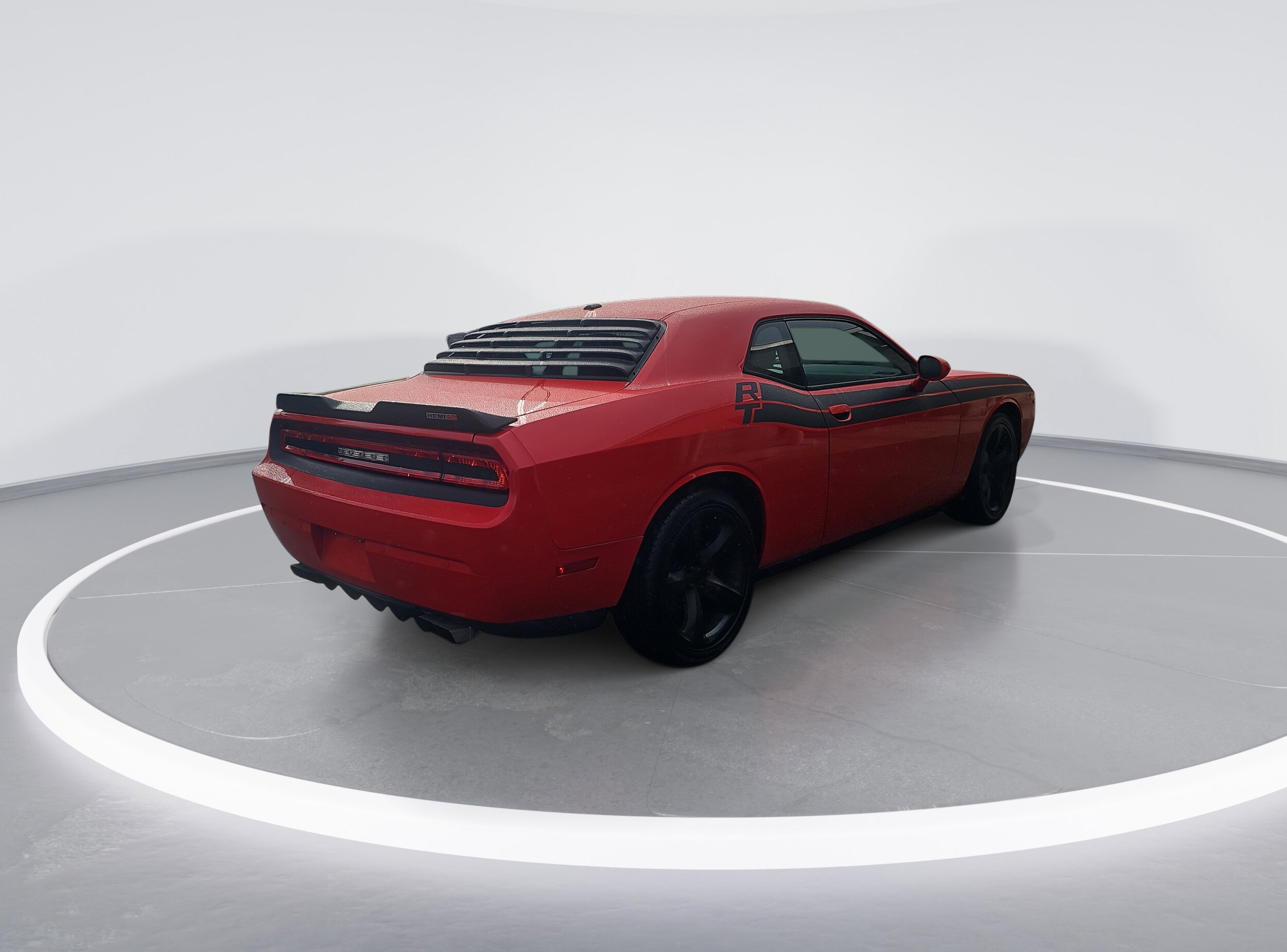 2014 Dodge Challenger R/T photo 3