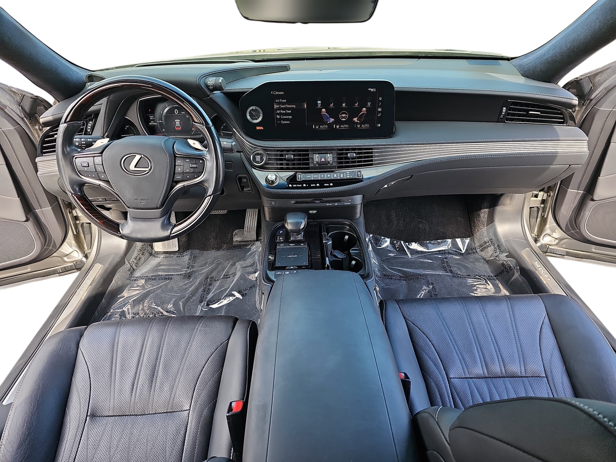 2022 Lexus LS Base - Photo 9