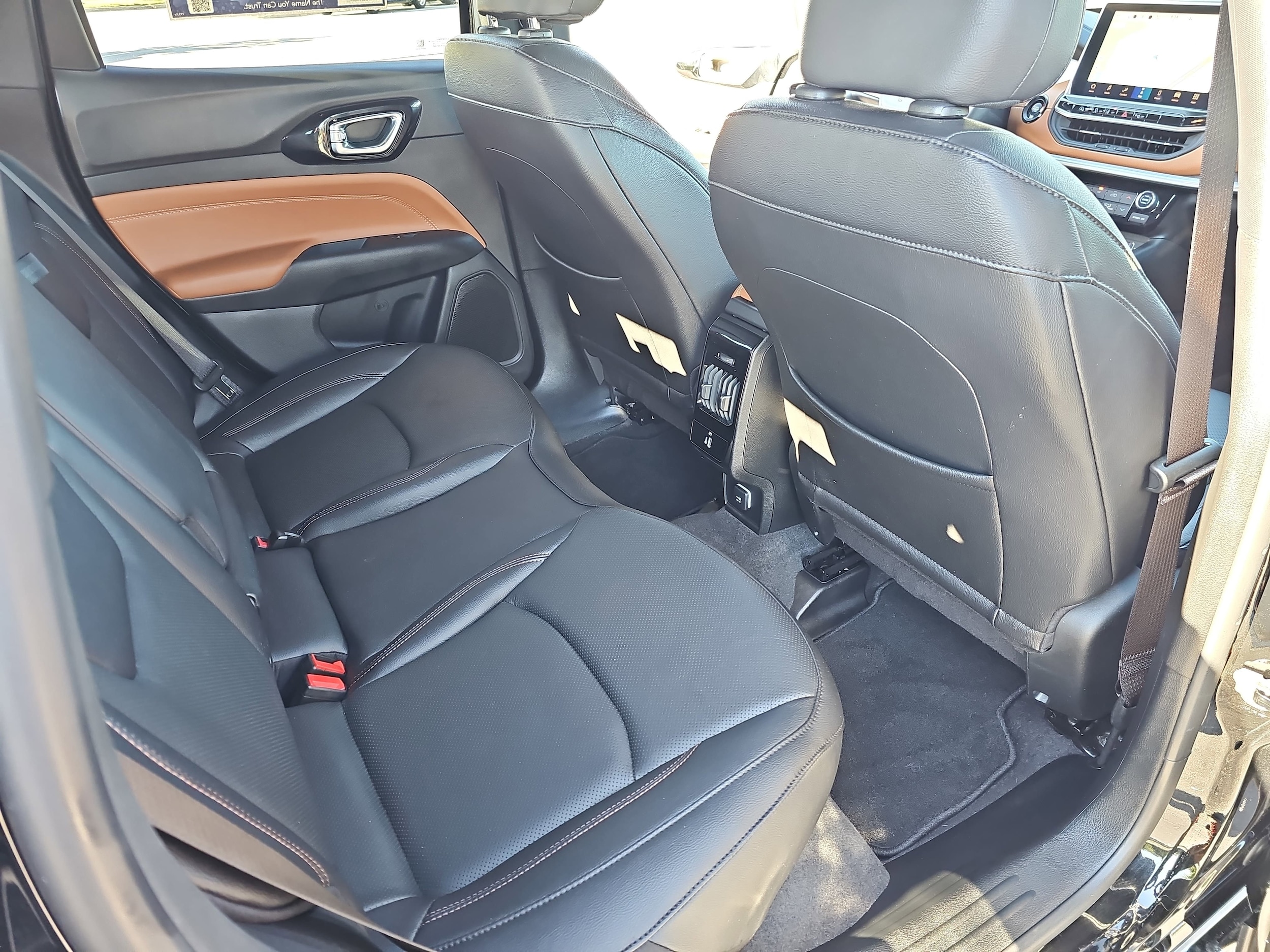 2024 Jeep Compass Limited - Photo 11