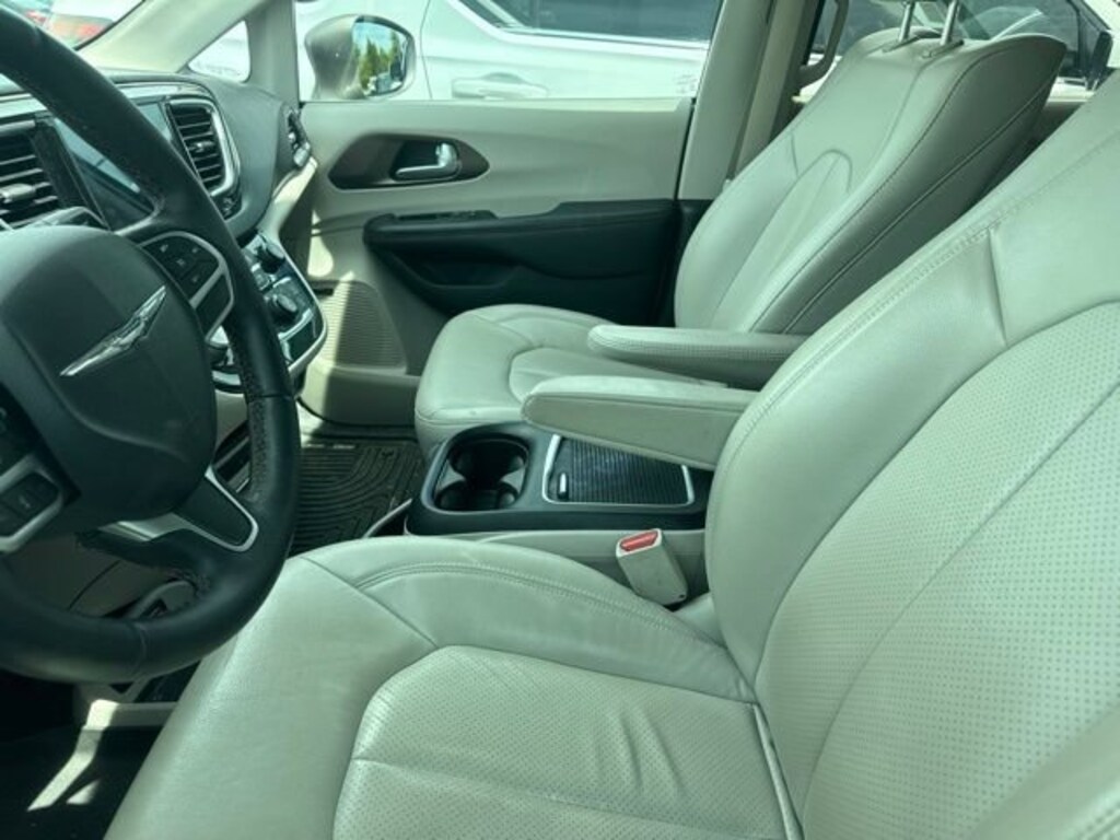 Used 2018 Chrysler Pacifica Touring L Plus Van