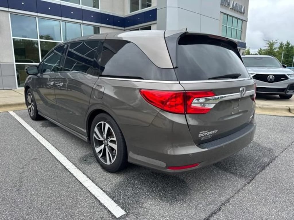 Used 2018 Honda Odyssey Elite Van
