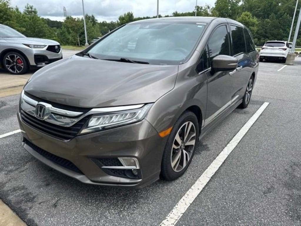 Used 2018 Honda Odyssey Elite Van