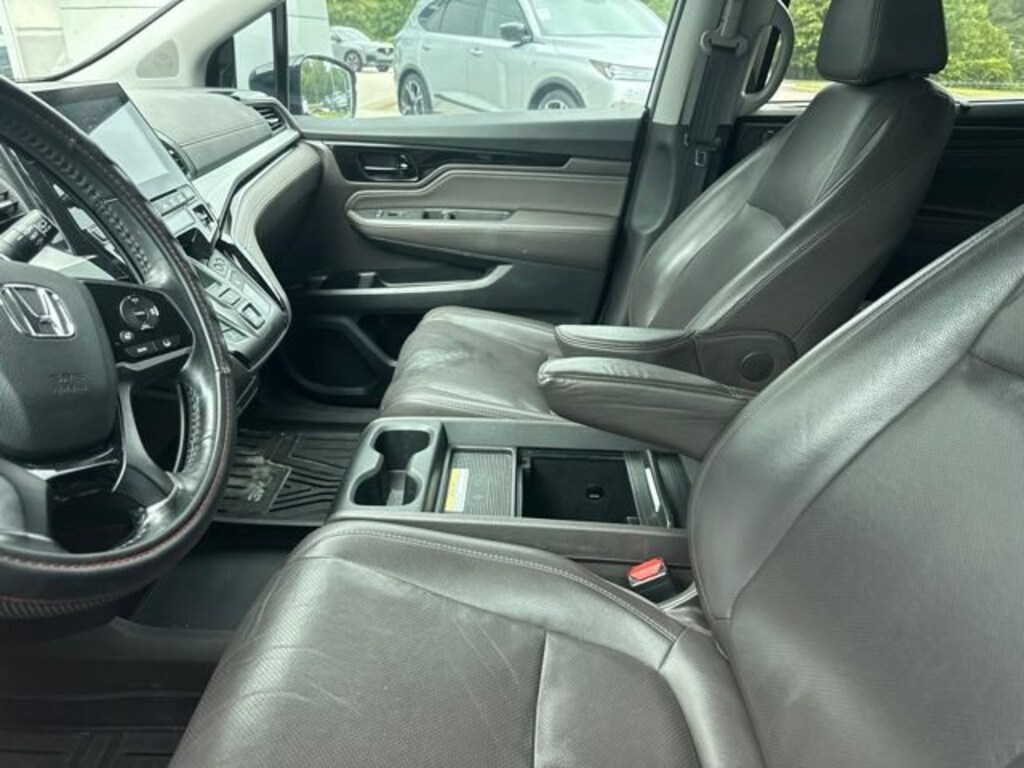 Used 2018 Honda Odyssey Elite Van