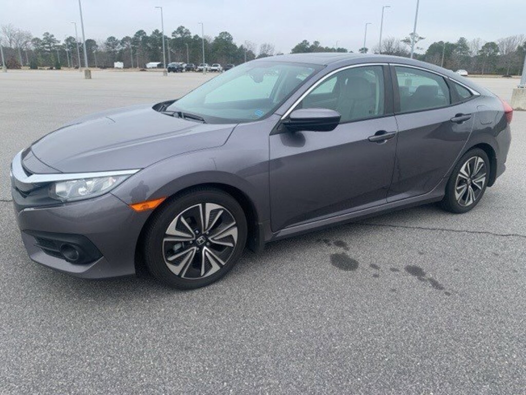Used 2017 Honda Civic EX-L Sedan