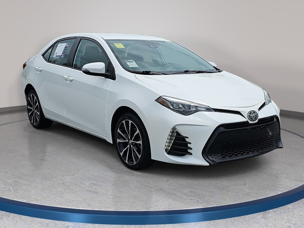 Used 2019 Toyota Corolla SE Sedan