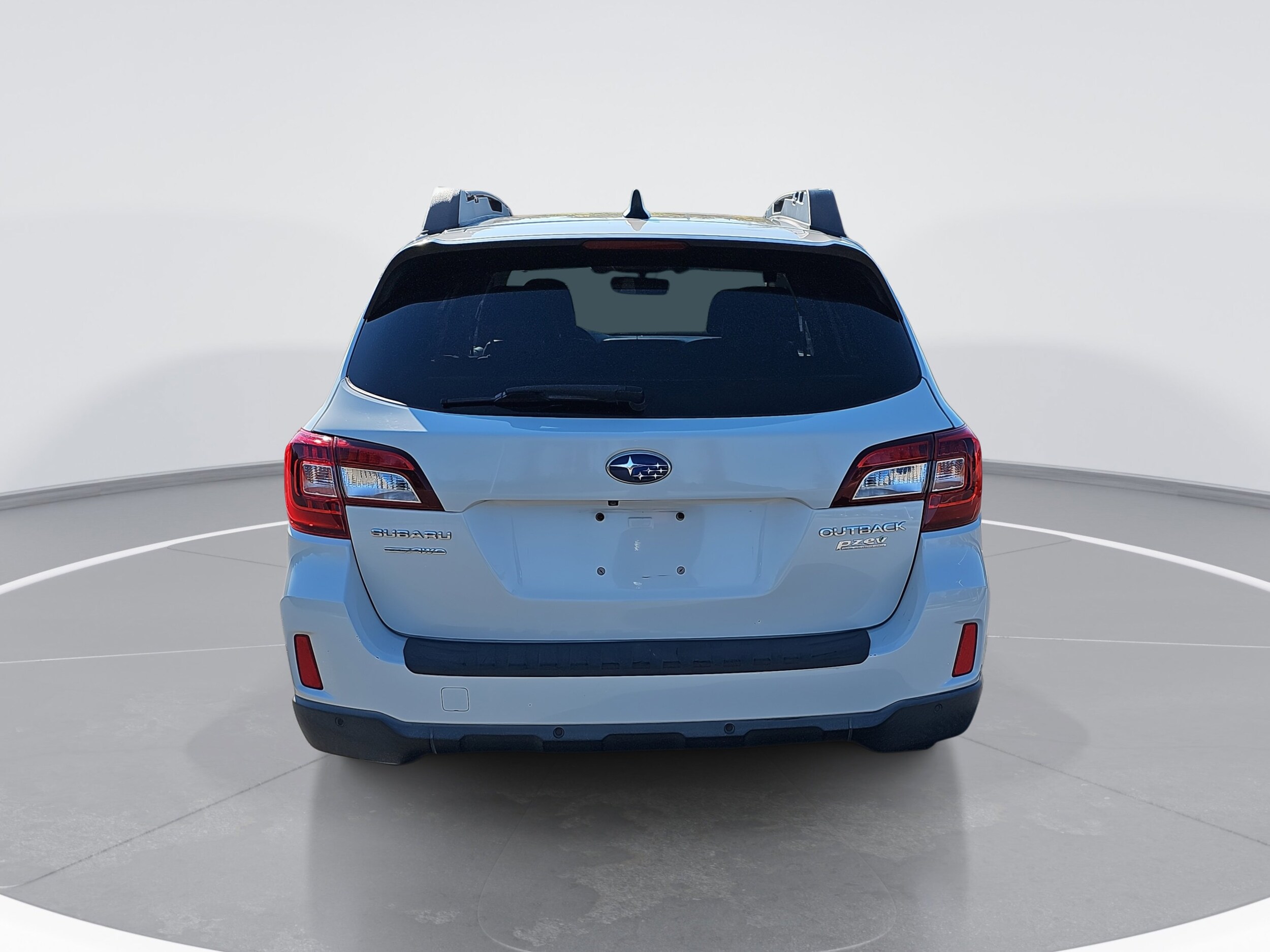 2017 Subaru Outback 2.5i Limited photo 4