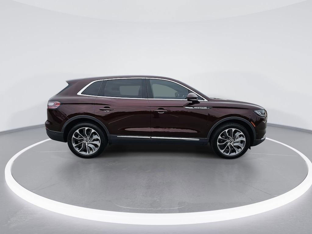 Used 2022 Lincoln Nautilus Reserve SUV