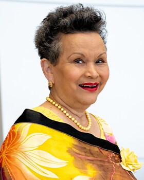 Staff member Donna Mortenson from ID_a264f384cde1