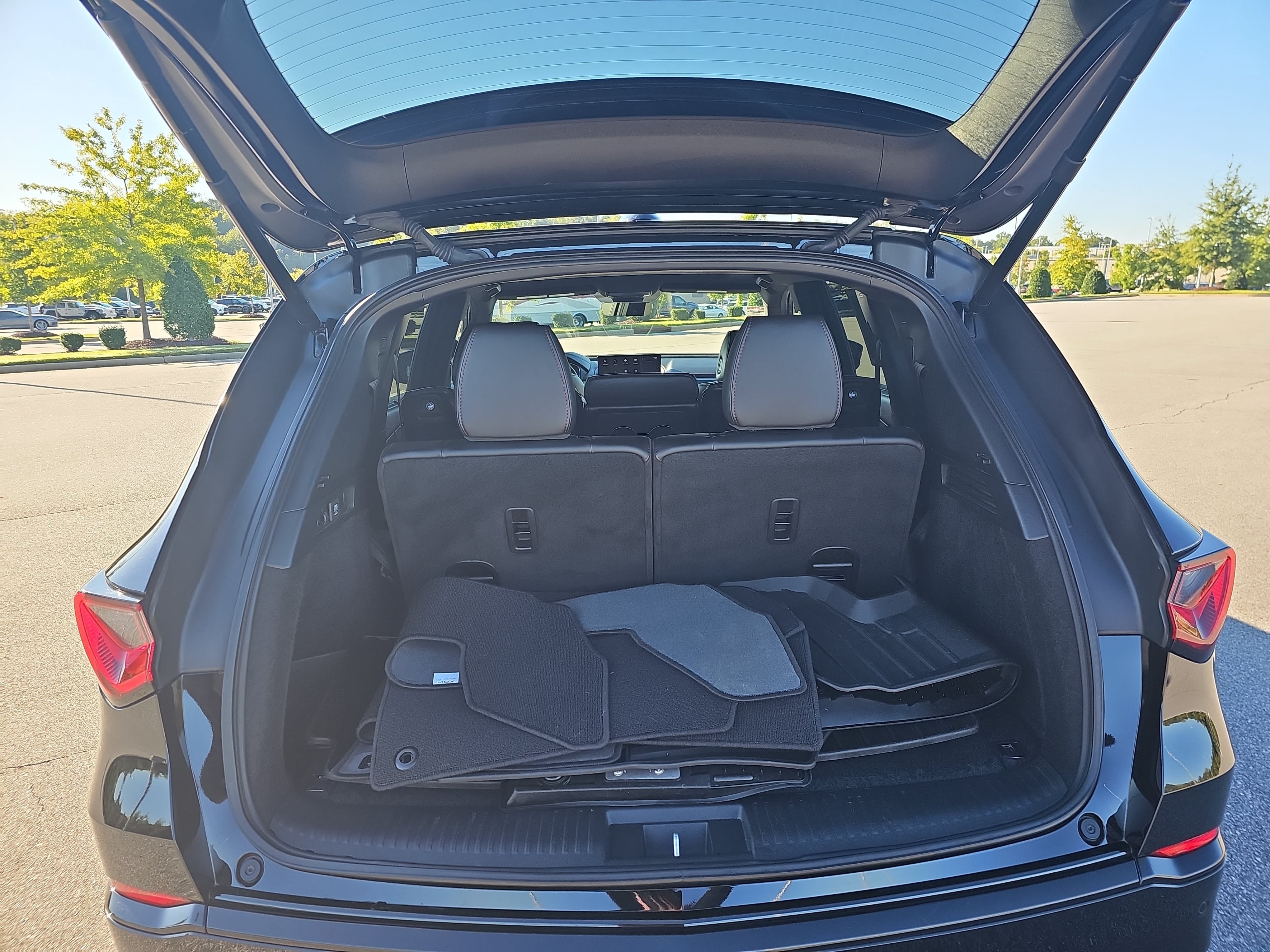 2022 Acura MDX A-Spec Package - Photo 13
