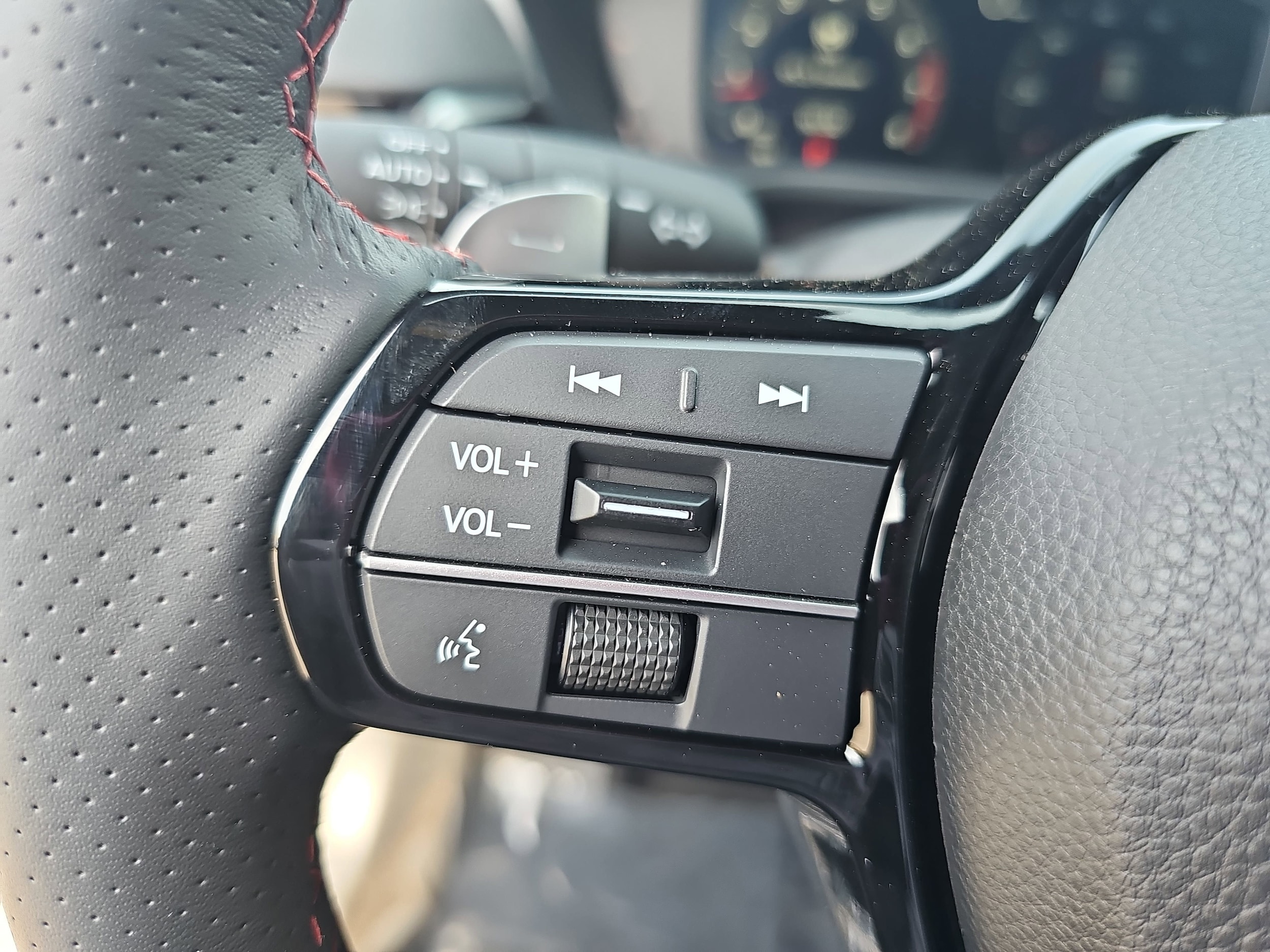 2026 Acura ADX A-spec w/Advance Package - Photo 17