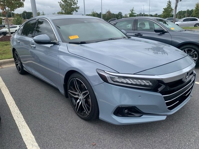 2021 Honda Accord Touring 2.0T photo 3