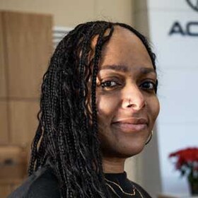 Staff member Lashae Jeffreys from ID_2b05929469c9